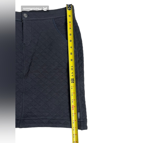 Woolrich Charcoal Grey Quilted Skirt Size 6 - Picture 6 of 6